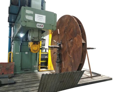 FAN-BEARING-SEATING-AREA-MACHINING-ON-8-AXIS-VMC